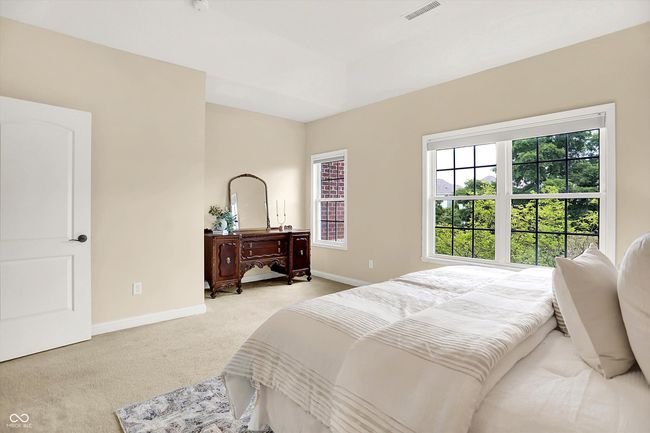 6691 Beekman Pl, Condo with 3 bedrooms, 3 bathrooms and null parking in Zionsville IN | Image 21