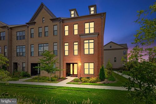 12315 Yellow Buckeye Way, FAIRFAX, VA, 22030-6284 | Card Image