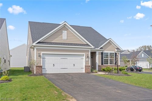 3254 Sinatra Way, Powell, OH, 43065-6512 | Card Image