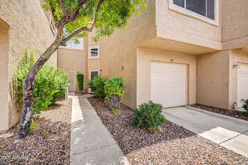 135-1633 E Lakeside Dr, Gilbert, AZ, 85234-8012 | Card Image