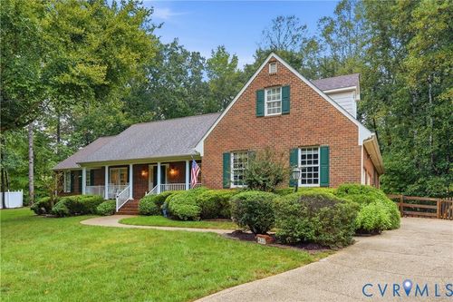 422 Elm Creek Dr, Manakin Sabot, VA, 23103-3165 | Card Image