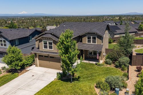 4533 Sw Umatilla Ave, Redmond, OR, 97756-7573 | Card Image