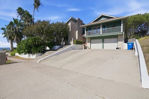 857 Cliff Dr, Portland, TX, 78374-3001 | Card Image