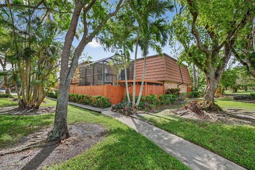 a-9101 Sw 19th Pl, Davie, FL, 33324 | Card Image