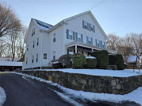 apt-6-186 Beach St, North Kingstown, RI, 02852-5757 | Card Image