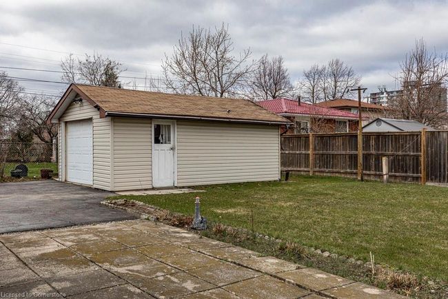 7 Jeanette St, House other with 4 bedrooms, 2 bathrooms and 7 parking in Hamilton ON | Image 49