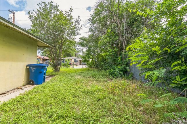 118 Gentry St, House other with 2 bedrooms, 1 bathrooms and null parking in San Antonio TX | Image 19