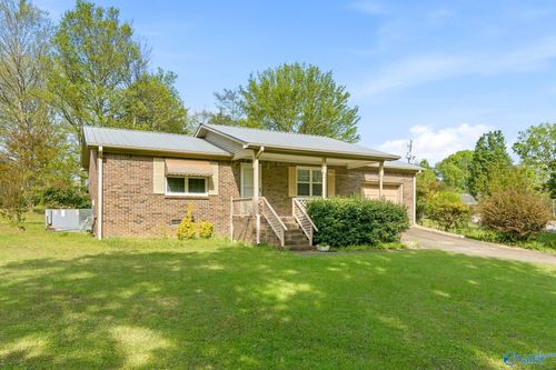 200 Trailwood Drive, Gadsden, AL, 35901 | Card Image