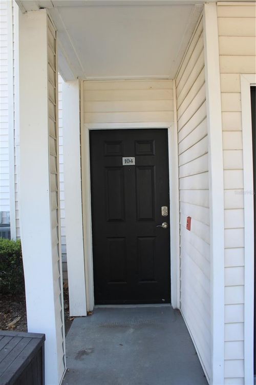 104-3300 Haviland Ct, PALM HARBOR, FL, 34684-1898 | Card Image