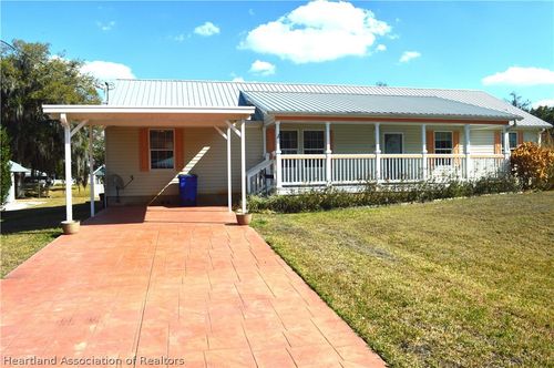 1400 N Oak Ridge Dr, Lorida, FL, 33857-9466 | Card Image