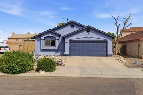 10515 Johncock Ave Sw, Albuquerque, NM, 87121-8886 | Card Image