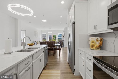 32 Camden Cir, LA PLATA, MD, 20646-5122 | Card Image