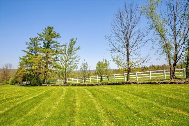 View of yard with a view of rural / pastoral area | Image 46