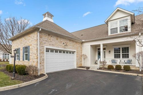 4070 Hanover Square Dr, Dublin, OH, 43016-7906 | Card Image