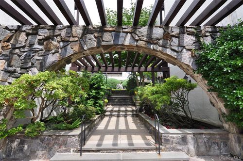 36-1200 Warburton Avenue, Yonkers, NY, 10701 | Card Image