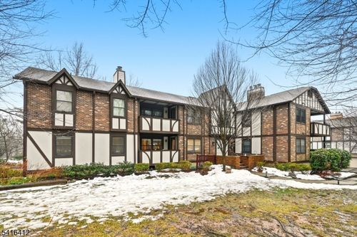 h-2 Heritage Dr, Chatham Twp, NJ, 07928-1777 | Card Image