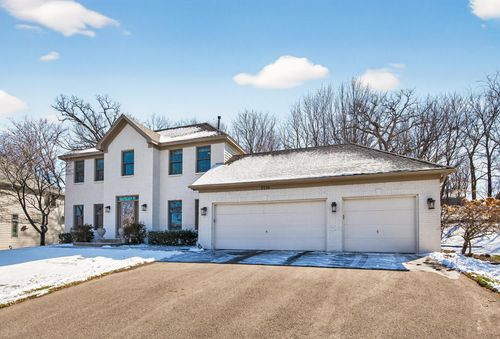 2536 Bridle Creek Trl, Chanhassen, MN, 55317-9372 | Card Image