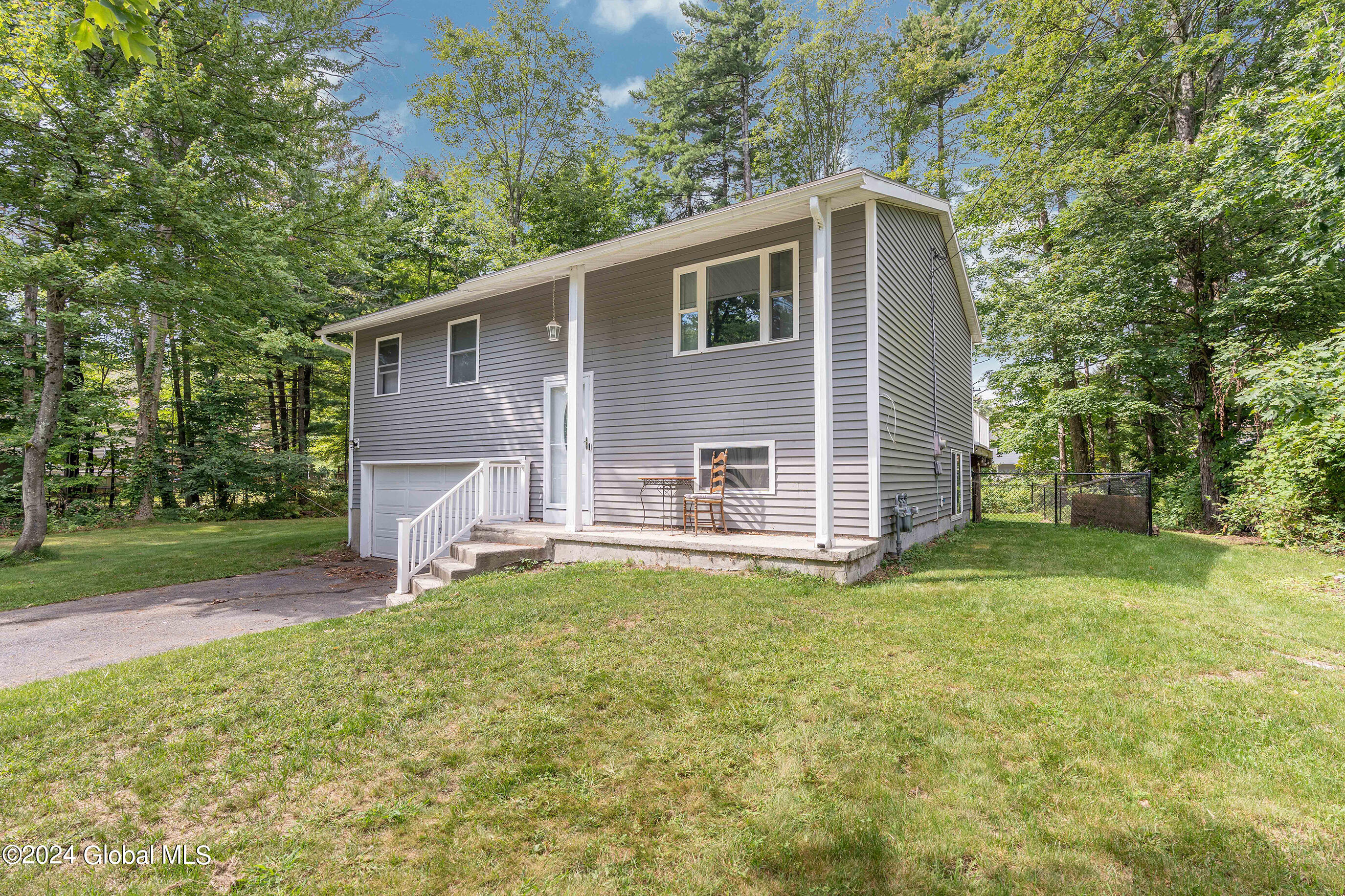 Coachman Dr, Ballston Spa, NY 12020
