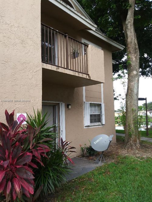 3h-1761 Nw 96th Ter, Pembroke Pines, FL, 33024-3020 | Card Image
