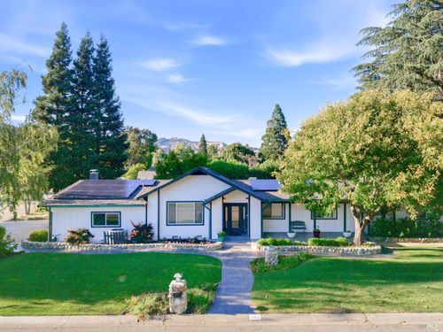 802 Via Palo Linda, Fairfield, CA, 94534-1538 | Card Image