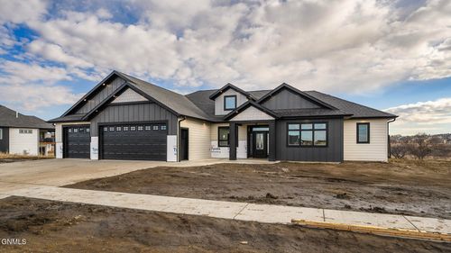 4117 Kites Lane, Bismarck, ND, 58503 | Card Image