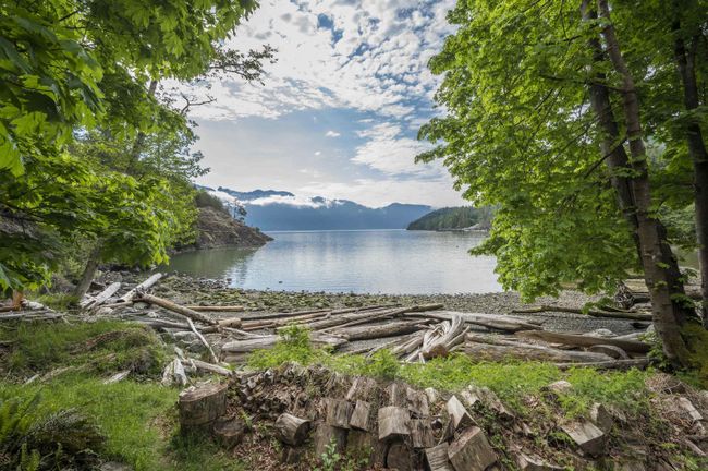 1888 Mount Artaban Road, House other with 3 bedrooms, 4 bathrooms and null parking in Gambier Island BC | Image 16