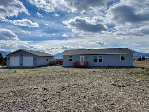 2 Cielo Grande Dr, Livingston, MT, 59047-8777 | Card Image