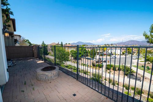 4-1733 Cripple Creek Dr, Chula Vista, CA, 91915-2377 | Card Image