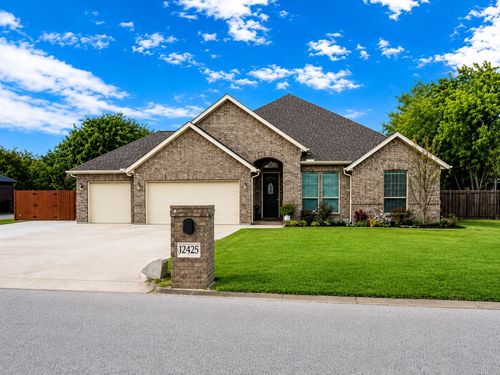 12425 Geraldine Dr, Fort Worth, TX, 76126-2163 | Card Image