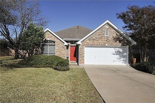7172 Ridge Oak Rd, Austin, TX, 78749-1961 | Card Image