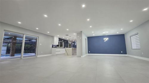 10540 Sw 125th St, Miami, FL, 33176-4728 | Card Image