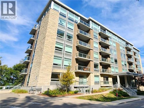 503-479 Charlton Ave E, Hamilton, ON, L8N0B4 | Card Image