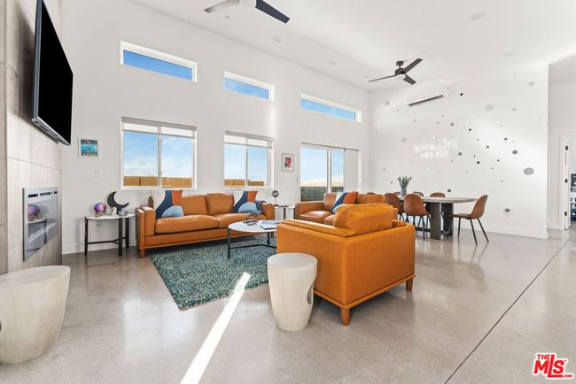 6655 Cascade Rd, House other with 3 bedrooms, 2 bathrooms and 8 parking in Joshua Tree CA | Image 5