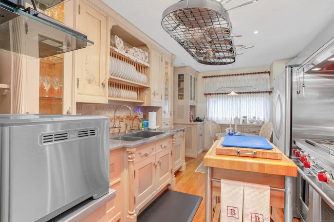 312 - 312 Field Point Rd, Condo with 3 bedrooms, 3 bathrooms and 2 parking in Branford CT | Image 5