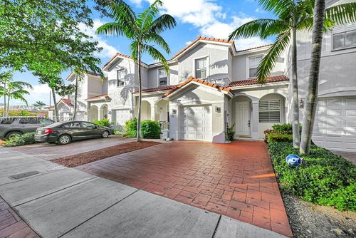 1007-1007 Ne 208th St, Miami, FL, 33179-1933 | Card Image