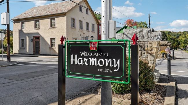 209 Truth Circle, Townhouse with 3 bedrooms, 3 bathrooms and 2 parking in Jackson Twp - BUT PA | Image 24