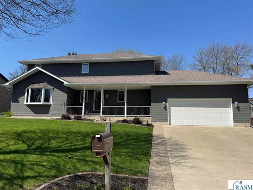 116 Piccadilly Ave, Mankato, MN, 56001-4176 | Card Image