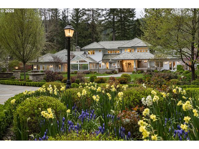 503 Quail Ln, House other with 3 bedrooms, 4 bathrooms and 3 parking in Grants Pass OR | Image 35