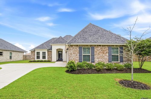 17038 Shearwater Trce, Prairieville, LA, 70769-5887 | Card Image