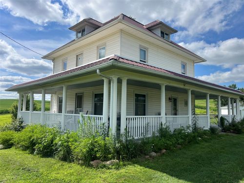 2629 Pecan Ave, Guthrie Center, IA, 50115-8867 | Card Image