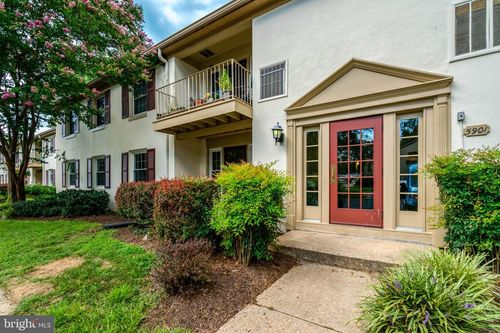 435-5901 Kingsford Rd, SPRINGFIELD, VA, 22152-1125 | Card Image