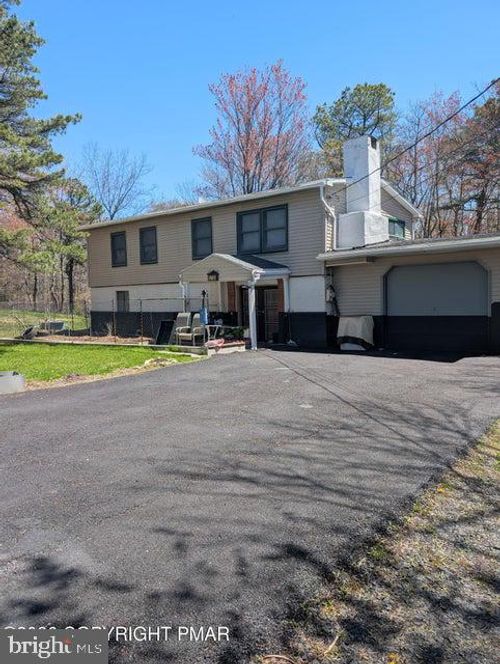 1514 Clover Rd, Long Pond, PA, 18334-7745 | Card Image