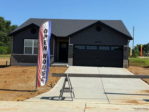 132 Peruque Creek Mnr, Wright City, MO, 63390-4205 | Card Image