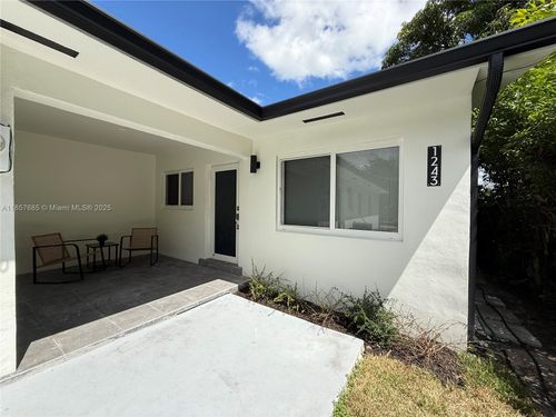 1243-1243 Nw 25th St, Miami, FL, 33142-7635 | Card Image