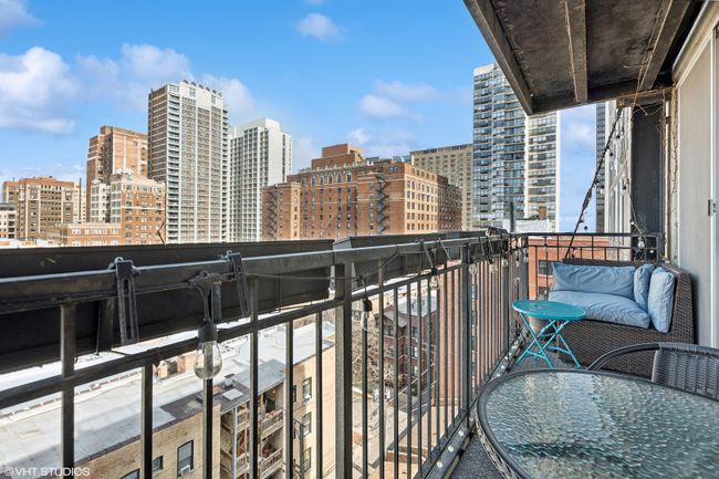 9J - 450 W Briar Place, Condo with 1 bedrooms, 1 bathrooms and null parking in Chicago IL | Image 8
