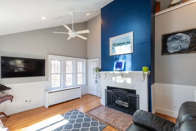 2 - 169 Walker Rd, Condo with 3 bedrooms, 1 bathrooms and 1 parking in Swampscott MA | Image 11