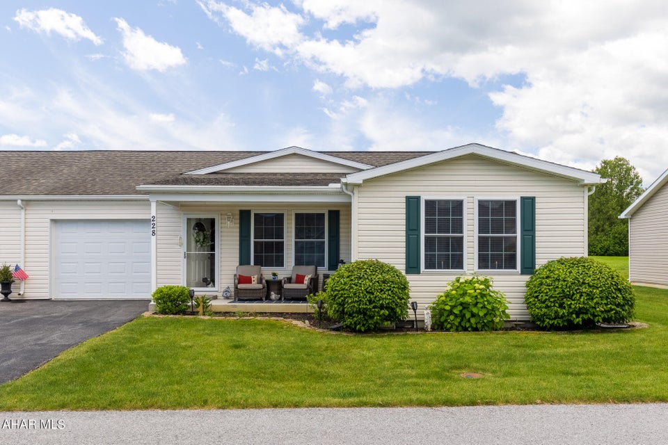 Bottenfield Blvd, Hollidaysburg, PA 16648