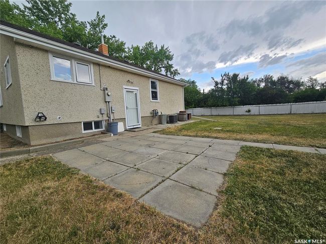 308 Cypress St, House other with 5 bedrooms, 2 bathrooms and 3 parking in Maple Creek SK | Image 41