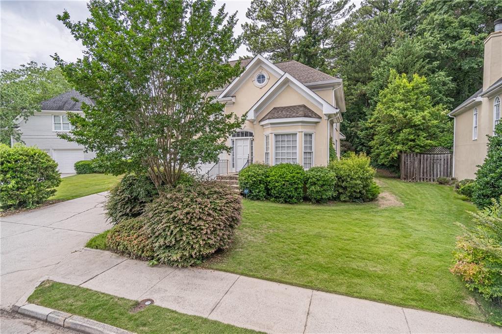 Windsor Park Pl, Sandy Springs, GA 30342