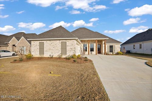 464 Aurora Circle, Canton, MS, 39046 | Card Image